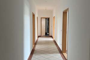 Grandios!  5-Raum mit Fahrstuhl bis in den Wohnbereich, super Badezimmer.....! – Augustusburger Strasse 187, 9127 Sonnenberg, Chemnitz – Vorschaubild 17