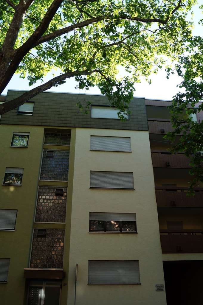 Perfekte Kapitalanlage/Eigenheim! Komfortable 2/2.5 Zimmer-Wohnung, 1.OG, provisionsfrei