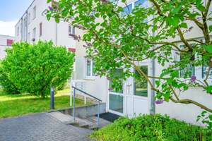 Großzügige 2-RW* EBK* Süd-Balkon* Bad mit Wanne* TG-SP* Abstellraum* Kellerabteil* zentrale Wohnlage – Semmelweisstraße 7, 1159 Friedrichstadt, Dresden – Vorschaubild 3