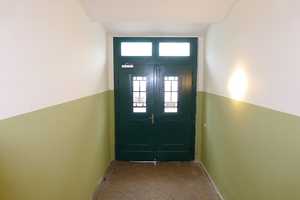 ***Gemütliche 2-RWG im 3.OG mit LAMINAT und BAD MIT DUSCHE in super Lage! ***WE 05*** – Delitzscher Straße 76, 4129 Leipzig – Vorschaubild 2