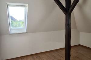 Schöne, gemütliche Dachgeschosswohnung sucht Nachmieter*in – Lange Straße 48, 1159 Naußlitz, Dresden – Vorschaubild 5