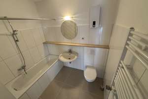 Eine praktische Wohnung mit Balkon und Stellplatz – Die vollständige Adresse der Immobilie erhältst du vom Anbieter., 56072 Metternich, Koblenz – Vorschaubild 3