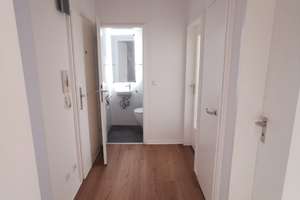 Uninahe 3-Zimmer Wohnung mit 2 Loggias und Tiefgaragenstellplatz – Jägerhofstraße 108A, 42119 Elberfeld, Wuppertal – Vorschaubild 12