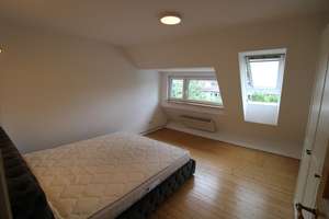 Kernsaniertes 4,5-Zimmer  125m² Reihenmittelhaus nahe Tegeler See – 13507 Tegel, Berlin – Vorschaubild 14