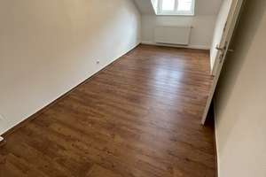 Gelegenheit! "Haus im Haus" - 6 - Zimmer - Haus in der Innenstadt mit Balkon. – Die vollständige Adresse der Immobilie erhältst du vom Anbieter., 65183 Westend / Bleichstraße, Wiesbaden – Vorschaubild 10