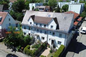 Sanierungschance in begehrter Wohnlage – Reiheneckhaus mit großem Potenzial in Augsburg – Die vollständige Adresse der Immobilie erhältst du vom Anbieter., 86156 Kriegshaber, Augsburg – Vorschaubild 2