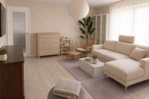 Hochwertig renovierte 2 Zimmer-Wohnung mit Balkon im grünen Potsdam