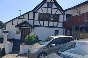 Kleines Einfamilienhaus mit charmanten Fachwerk – Die vollständige Adresse der Immobilie erhältst du vom Anbieter., 56567 Neuwied – Vorschaubild 1