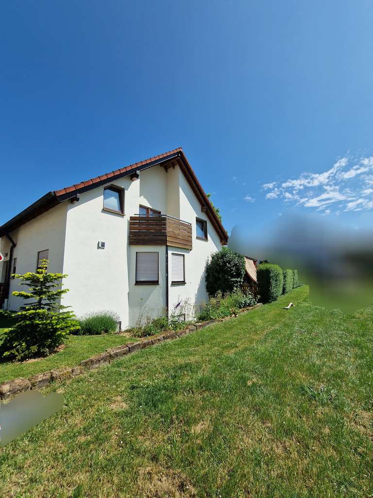 Immobilie in Talheim - Zweifamilienhaus!!! Ideal für Mehrgenerationen oder Die große Familie!Verhandlungsspielraum gegeben! - Bild 1