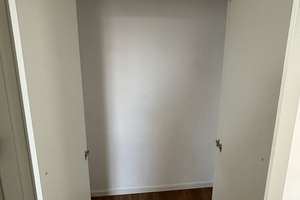2-Zimmer-Dachgeschosswohnung mit Dachterrasse & Loggia – Gieselerstraße 10, 10713 Wilmersdorf, Berlin – Vorschaubild 9
