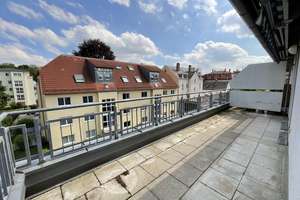 2-Zimmer-Penthouse in zentraler Lage – Die vollständige Adresse der Immobilie erhältst du vom Anbieter., 86152 Stadtjägerviertel, Augsburg – Vorschaubild 2