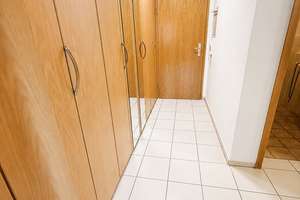 Selbstbezug oder Kapitalanlage - Sonnige 3-Zimmer-Wohnung mit Balkon und Einbauküche – Blombergstr. 15, 81825 Berg am Laim Ost, München – Vorschaubild 10