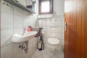 Attraktive 3-Zimmer-Wohnung mit Südbalkon in ruhiger Lage von Metzingen – Die vollständige Adresse der Immobilie erhältst du vom Anbieter., 72555 Metzingen – Vorschaubild 7