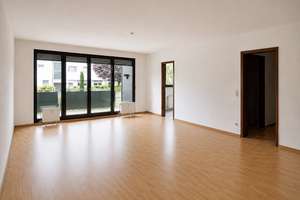 Helle 3-Zimmer-Eigentumswohnung mit Balkon und Tiefgaragenstellplatz in Köln-Weiden 