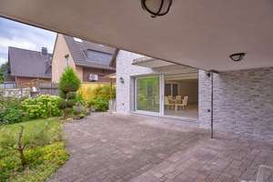 Großzügige Villa im Naherholungsgebiet Duisburg Wedau – Die vollständige Adresse der Immobilie erhältst du vom Anbieter., 47055 Wanheimerort, Duisburg – Vorschaubild 6