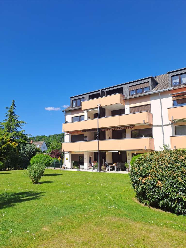Sonnige ETW mit großem Balkon in ruhiger und grüner Wohnlage