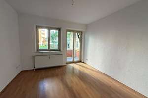  Attraktive 3-Raum-Wohnung mit Balkon im Hochparterre
 – 39108 Stadtfeld Ost, Magdeburg – Vorschaubild 4