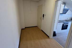 Heimeliges, kleines Nest sucht neuen Hausherrn ! – Die vollständige Adresse der Immobilie erhältst du vom Anbieter., 65183 Mitte, Wiesbaden – Vorschaubild 4