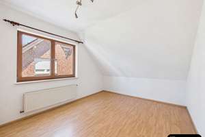 Platz zum Wohlfühlen in Hagen-Halden: Einfamilienhaus mit Kamin und Garten – Die vollständige Adresse der Immobilie erhältst du vom Anbieter., 58093 Lennetal, Hagen – Vorschaubild 12