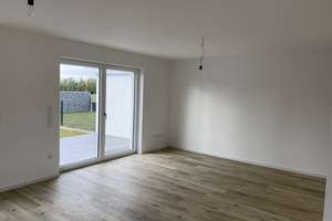 Wunderschöne Doppelhaushälfte zu vermieten in 84187 Hösacker, Gemeinde Weng – Raffacher Straße 20, 84187 Weng – Vorschaubild 7