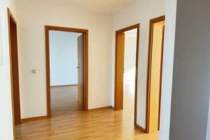 Gemütliche 3-Raum-Wohnung mit Aufzug und Balkon - Stellplatz möglich! – Sankt-Michael-Straße 11/11a, 39112 Magdeburg – Vorschaubild 6