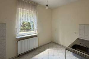 Sanierungsbedürftiges Einfamilienhaus auf ruhigem, sonnigem Grundstück in Berlin-Mahlsdorf – Die vollständige Adresse der Immobilie erhältst du vom Anbieter., 12623 Mahlsdorf, Berlin – Vorschaubild 11