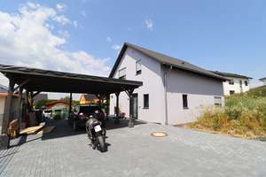 "Black Beauty" - neuwertiges und außergewöhnliches Haus in ruhiger Wohnlage – Die vollständige Adresse der Immobilie erhältst du vom Anbieter., 95126 Schwarzenbach an der Saale – Vorschaubild 2
