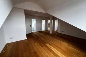 Bezugsfreie, schön geschnittene Dachgeschosswohnung mit Wannenbad in zentraler Lage – Die vollständige Adresse der Immobilie erhältst du vom Anbieter., 4315 Neustadt-Neuschönefeld, Leipzig – Vorschaubild 8