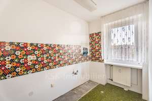 Ehrenfeld: Bezugsfreie 2-Zimmer-Wohnung mit Balkon - ideal für Eigennutzer und Kapitalanleger! – Die vollständige Adresse der Immobilie erhältst du vom Anbieter., 50825 Ehrenfeld (Ortsteil), Köln – Vorschaubild 3