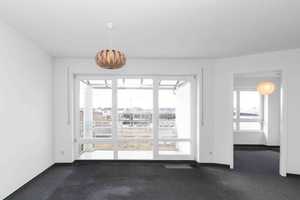 Helle 1,5 ZKB mit großem sonnigen Balkon und Blick ins Grüne - Unvermietet! – Augsburg – Vorschaubild 4