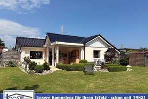 Charmantes Ferienhaus mit idyllischen Garten in der Aalbeek-Siedlung in Niendorf. – Die vollständige Adresse der Immobilie erhältst du vom Anbieter., 23669 Timmendorfer Strand – Vorschaubild 1