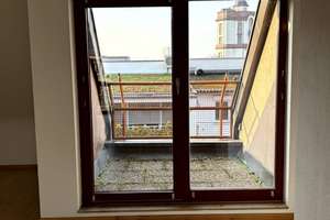 Außergewöhnliche 3-Zimmer-Dachgeschoss-
Wohnung mit einmaligem Wohnwert, nähe Schloss – Die vollständige Adresse der Immobilie erhältst du vom Anbieter., 68159 Innenstadt/Jungbusch, Mannheim – Vorschaubild 6