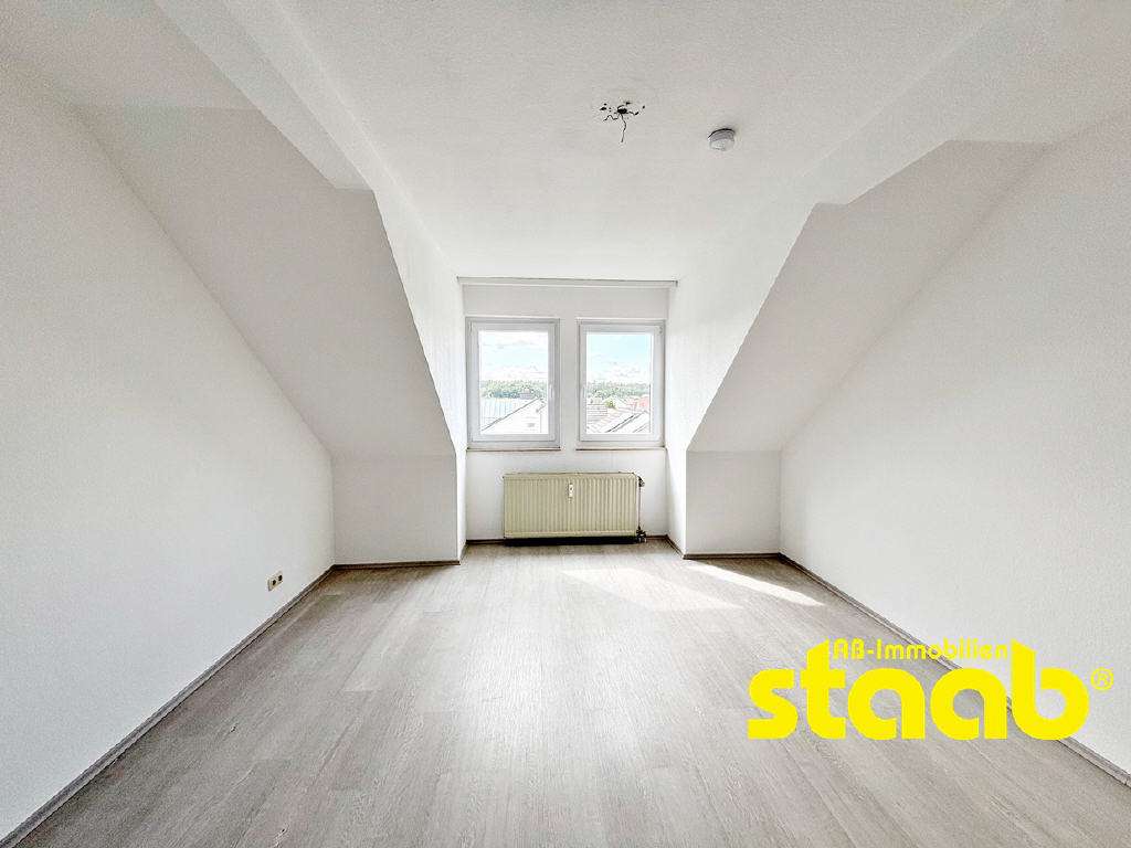 Immobilie in Stockstadt am Main - HELLE DACHGESCHOSSWOHNUNG MIT MODERNEM GRUNDRISS, TG- UND AUßENSTELLPLATZ!
 - Bild 7