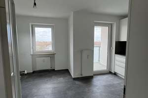 Helle 2-Zimmer Wohnung mit TG-Stellplatz und 2 Balkonen – Sachranger Straße 2, 81549 Obergiesing, München – Vorschaubild 8