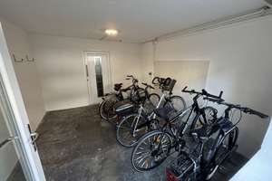 FÜR MAXIMAL ZWEI PERSONEN: IN 2017 RENOVIERTE 2-ZIMMER-WOHNUNG MIT WESTBALKON IN NBG.-WÖHRD – Schranke 16, 90489 Wöhrd, Nürnberg – Vorschaubild 26