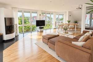 Außergewöhnliche Maisonette in Fallersleben – Dachterrasse, Galerie & Wellnessbad – 38442 Fallersleben, Wolfsburg – Vorschaubild 2