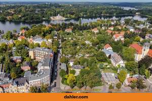 Monument protected and in need of renovation "Villa Rabe" in Potsdam