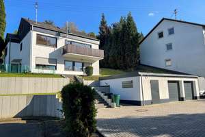Gepflegtes Einfamilienhaus mit Einliegerwohnung in Obersetzen – Die vollständige Adresse der Immobilie erhältst du vom Anbieter., 57078 Obersetzen, Siegen – Vorschaubild 4