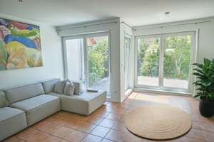 Modernes Reihenhaus in ruhiger Lage / Garage / Terrasse / Einbauküche uvm. – Die vollständige Adresse der Immobilie erhältst du vom Anbieter., 72760 Reutlingen-Mitte, Reutlingen – Vorschaubild 6