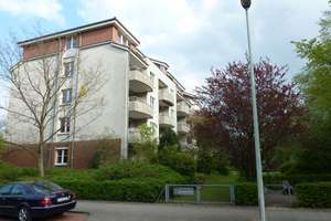 gemütliche 2 Zimmerwohnung mit EBK, Parkett, Balkon und Aufzug sucht Nachmieter – 30655 Groß-Buchholz, Hannover – Vorschaubild 2