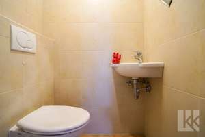 Einziehen statt renovieren – liebevoll modernisiertes Reihenhaus in Wendschott – Die vollständige Adresse der Immobilie erhältst du vom Anbieter., 38448 Wendschott, Wolfsburg – Vorschaubild 9