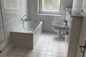 Viel Platz in Elberfeld: 4-Zimmer-Wohnung in modernisiertem Altbau – Wüstenhofer Straße 7, 42105 Elberfeld, Wuppertal – Vorschaubild 11