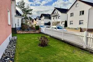 Raum für Leben, Lachen und Erinnerungen
- Schönes Einfamilienhaus mit Garten & Garage - – Die vollständige Adresse der Immobilie erhältst du vom Anbieter., 64839 Münster – Vorschaubild 22