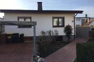 Viel Freiraum: Großzügiges Haus mit vier Zimmern in Groß-Gerau – Helwigstraße 39 a, 64521 Groß-Gerau – Vorschaubild 1