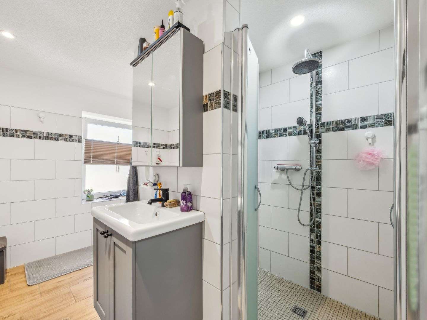 Immobilie in Jarmen - Charmantes Einfamilienhaus mit kleiner Gewerbeeinheit auf ca. 1.094 m² Eigengrundstück in  Jarmen - Bild 7