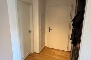 Attraktive 3,5-Zimmer Wohnung mit Balkon im 1. OG in Karlsruhe-Durlach mit Blick auf Turmberg – Die vollständige Adresse der Immobilie erhältst du vom Anbieter., 76227 Durlach, Karlsruhe – Vorschaubild 5