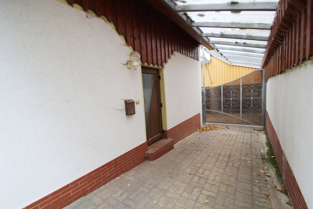 Immobilie in Seesen - freistehendes Zweifamilienhaus in der Nähe von Seesen, in ruhiger Lage von Bornhausen - Bild 3