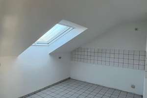 Schöne Dachgeschosswohnung in ruhiger Lage – Dahlerdyk 69a, 47803 Inrath/Kliedbruch, Krefeld – Vorschaubild 6