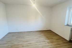 Nur noch Möbel rein!Renovierte 3-Zimmer suchen nette Mieter! – Körnerstr. 81/ 83, 58095 Hagen – Vorschaubild 10