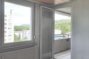 RT-Sondelf.-Kinderfreundliche 4-5 Zi.-Whg. mit toller Aussicht ins Grüne, 2 Balkone, Aufzug+Garage.. – Die vollständige Adresse der Immobilie erhältst du vom Anbieter., 72766 Sondelfingen, Reutlingen – Vorschaubild 12